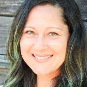 Meet your Posher, Aline